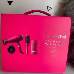 Nume Blow dryer bundle